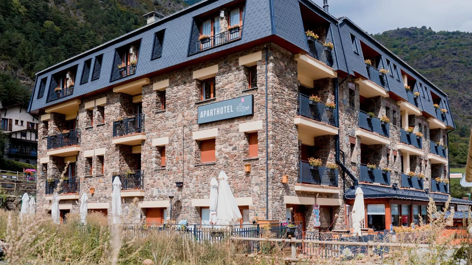 Pierre & Vacances Aparthotel La Tulipa 奥尔迪诺